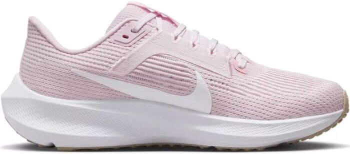 Nike Women's Sneaker - Image 2