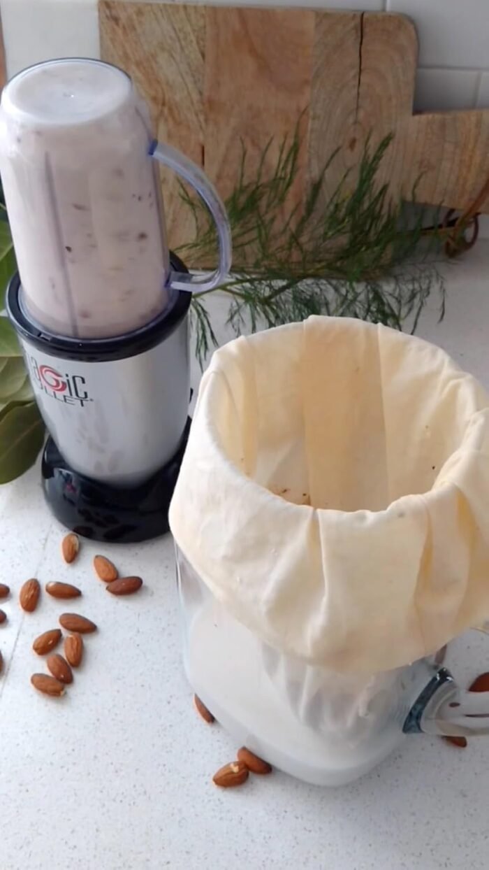 Organic Reusable Nut Milk Bag for strain - Image 4