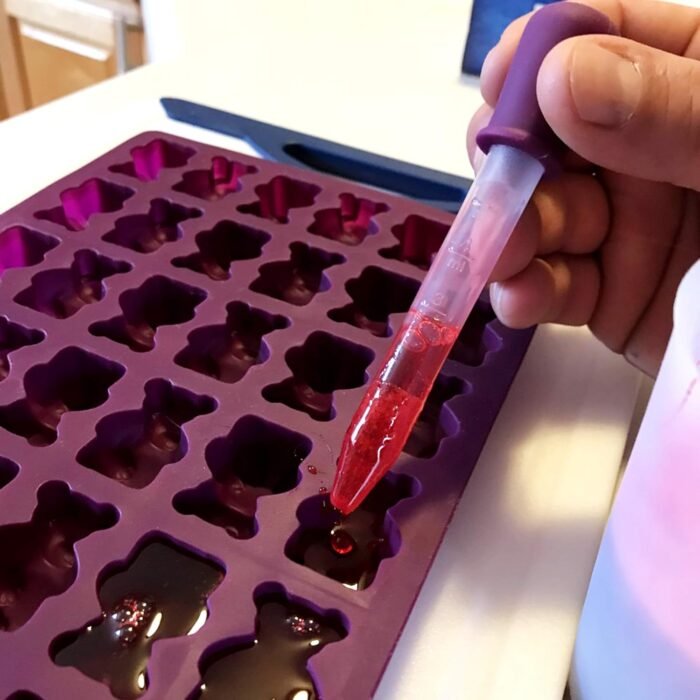 Medium Sized Silicone Gummy Bear Making - Image 4