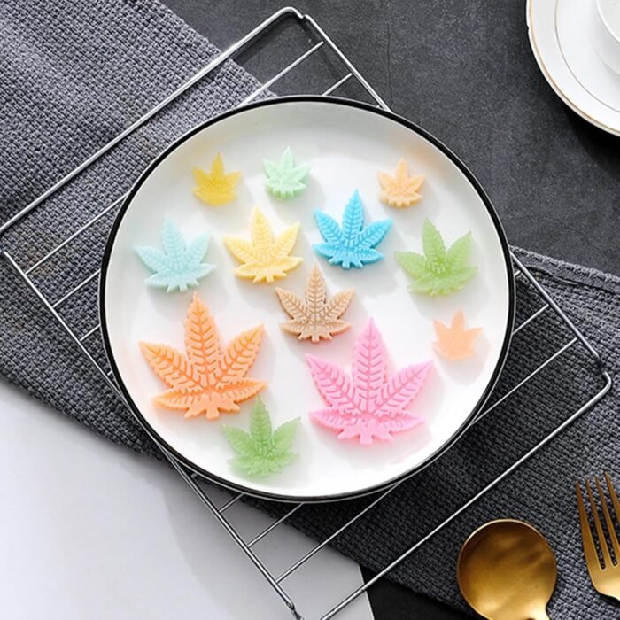 Leaf Silicone Mold Trays, 2Pcs Nonstick - Image 5