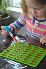 Trusty Goods' Gummy Fish Silicone Candy - Image 5